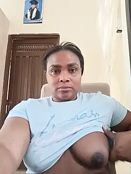 Snapshot of NicolVilla chatting on May 17, 3:08 pm NicolVilla online show from May 17, 3:08 pm