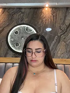 BellaPeers  online show from March 4, 11:38 am