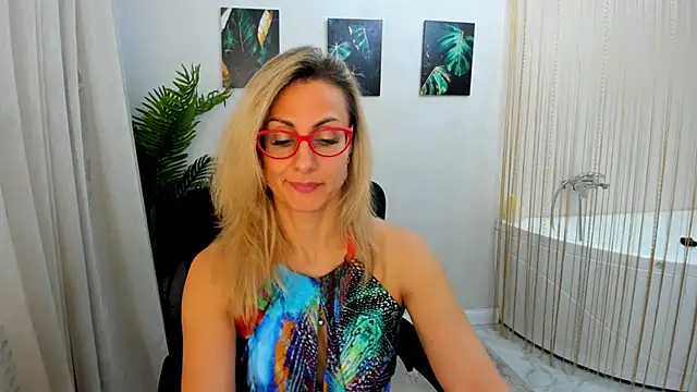 MuseOfStage online show from November 30, 11:47 am