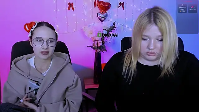 juli kisss online show from March 30, 8:43 pm