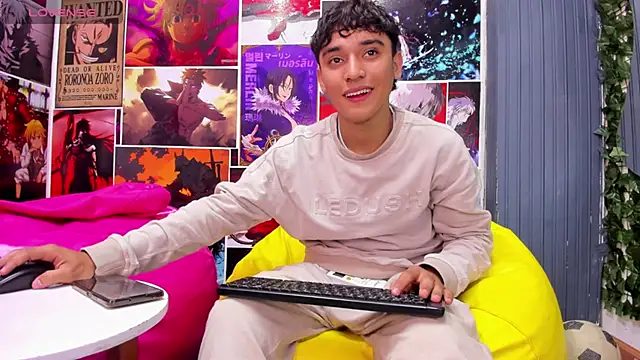 Austin Cardieff online show from January 14, 11:48 pm