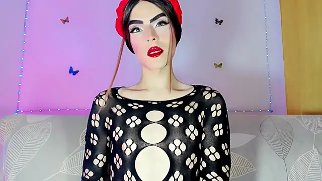 Snapshot of TatiGil chatting on June 29, 8:31 pm TatiGil online show from June 29, 8:31 pm