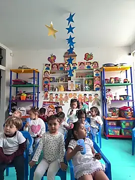 Snapshot of Thyana_LS chatting on May 7, 7:41 pm Thyana LS online show from May 7, 7:41 pm