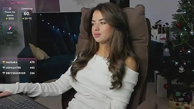 Snapshot of CharleneWoods chatting on December 25, 8:40 am CharleneWoods online show from December 25, 8:40 am