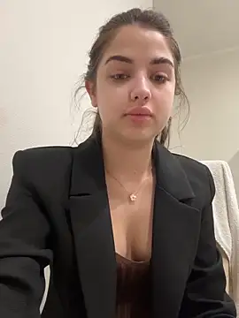 Snapshot of CharleneWoods chatting on January 21, 4:54 am CharleneWoods online show from January 21, 4:54 am