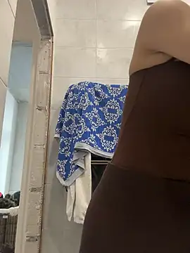 Snapshot of CharleneWoods chatting on March 2, 5:44 am CharleneWoods online show from March 2, 5:44 am