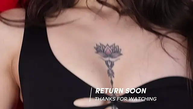 Snapshot of viooletaa chatting on October 24, 8:49 pm viooletaa online show from October 24, 8:49 pm