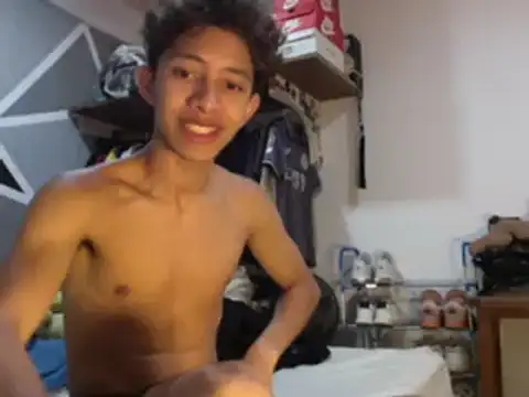 ferchitibellako online show from December 16, 5:17 am