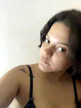 Snapshot of BranquinhaRj177 chatting on November 3, 11:37 pm BranquinhaRj177 online show from November 3, 11:37 pm