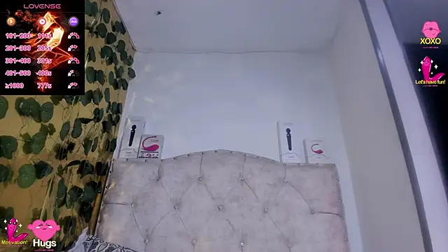 Snapshot of cristalconnorr chatting on October 23, 4:06 pm cristalconnorr online show from October 23, 4:06 pm