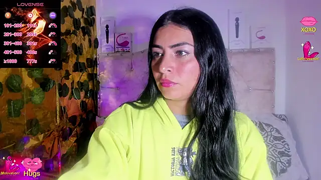 Snapshot of cristalconnorr chatting on October 24, 4:25 pm cristalconnorr online show from October 24, 4:25 pm