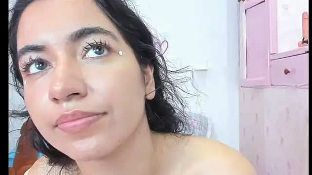 Katiaflex online show from March 1, 4:15 am