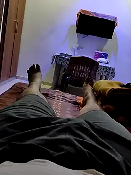 Snapshot of Akhil3290 chatting on January 10, 6:28 pm Akhil3290 online show from January 10, 6:28 pm