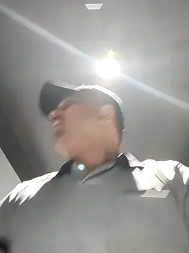 Snapshot of Akhil3290 chatting on February 24, 4:26 pm Akhil3290 online show from February 24, 4:26 pm