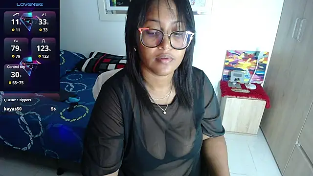 Snapshot of miajoseph_ chatting on January 23, 2:23 am miajoseph online show from January 23, 2:23 am