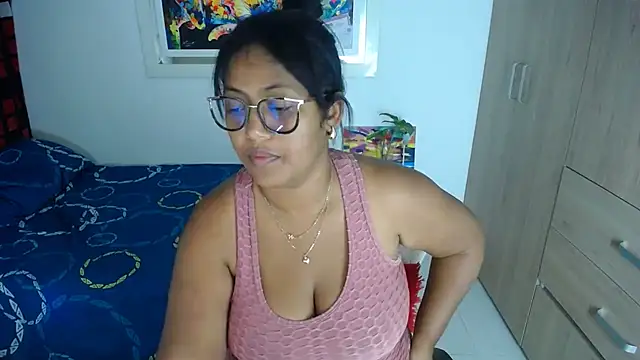 Snapshot of miajoseph_ chatting on January 28, 4:29 am miajoseph online show from January 28, 4:29 am