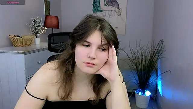 Ruyjin Choi online show from November 17, 10:43 am