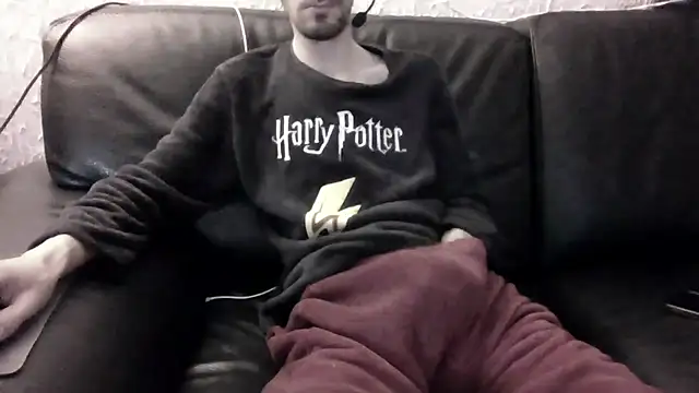 passif520 online show from November 2, 9:11 am