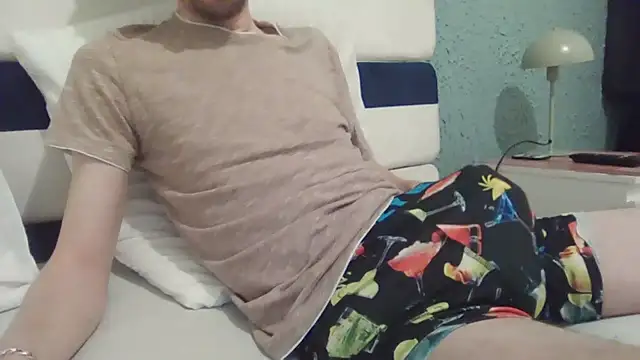 passif520 online show from February 23, 7:39 am