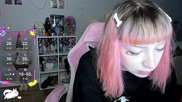 SweetieMollyy online show from November 5, 12:05 pm