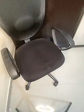 pinkys lady online show from January 5, 6:00 pm