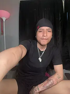 plutomf online show from May 16, 12:40 am