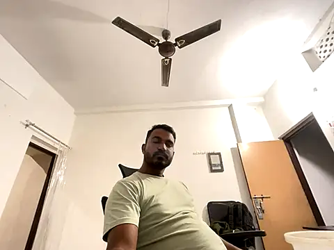 real meet girl finding in online show from December 3, 12:27 pm