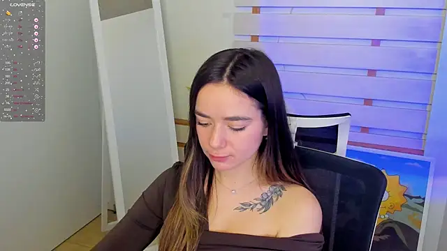 Bella XO online show from December 7, 2:24 pm