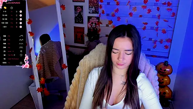 Bella XO online show from October 19, 6:47 am