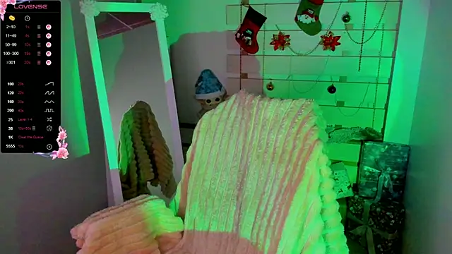 Bella XO online show from December 18, 7:36 am