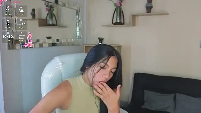 Saray reyes online show from November 1, 12:18 pm