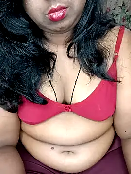 Snapshot of niketa__ chatting on December 5, 3:48 am niketa online show from December 5, 3:48 am