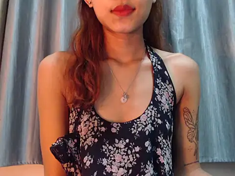 Snapshot of jassi-just18 chatting on May 29, 4:49 pm jassi-just18 online show from May 29, 4:49 pm