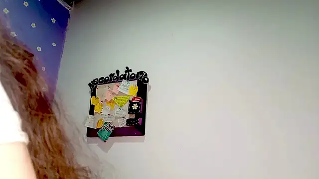 PetiteIvoryQueen19 online show from June 25, 4:56 am