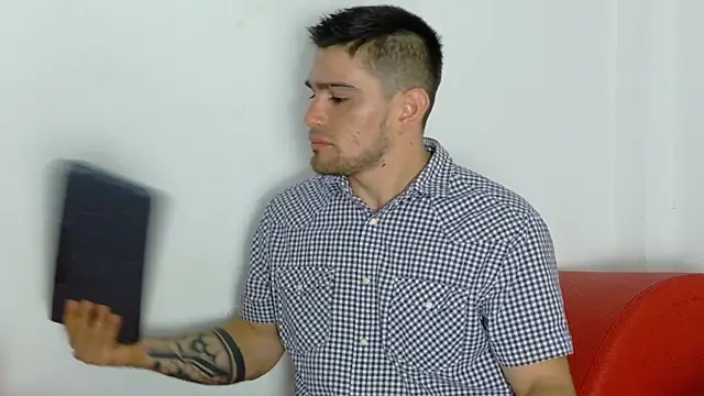 Sexy Alejandro  online show from January 17, 1:49 pm