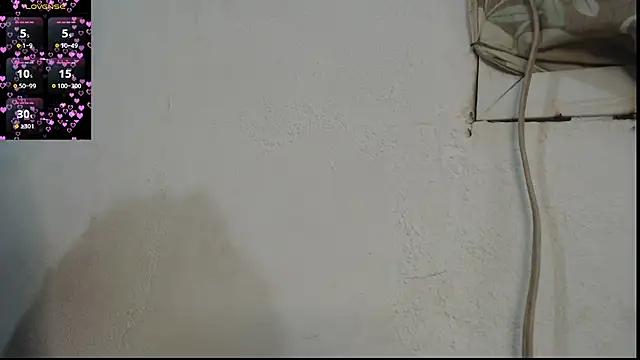 Snapshot of dannaberlin_0 chatting on October 17, 5:48 pm dannaberlin 0 online show from October 17, 5:48 pm