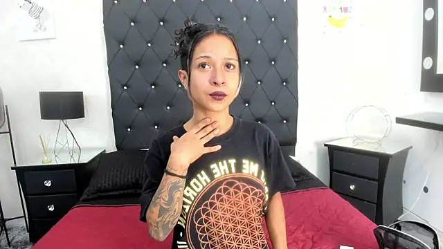 rave connor online show from October 20, 7:25 pm