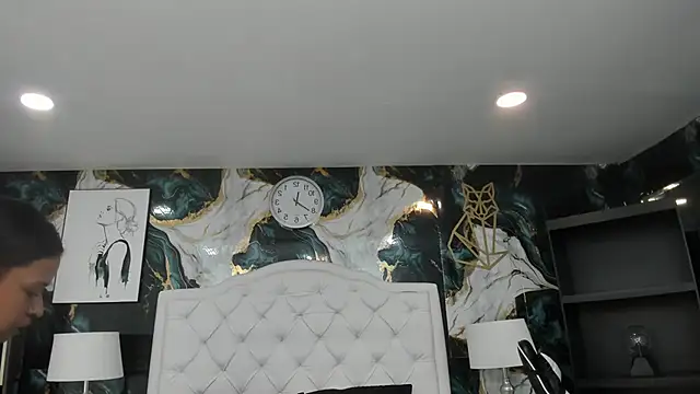 rave connor online show from December 1, 6:57 pm