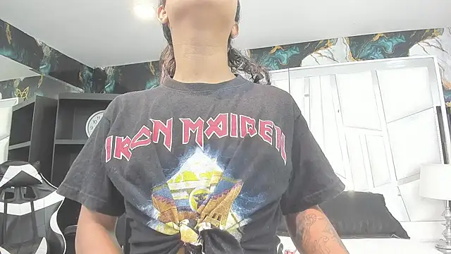 rave connor online show from March 24, 6:46 pm