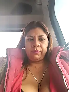 Snapshot of Laura-Hernandez chatting on December 26, 9:58 pm Laura-Hernandez online show from December 26, 9:58 pm