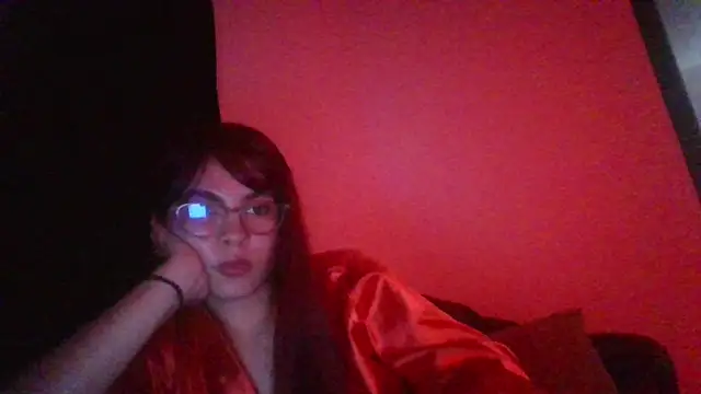 Kiri Cutee online show from February 10, 8:53 am