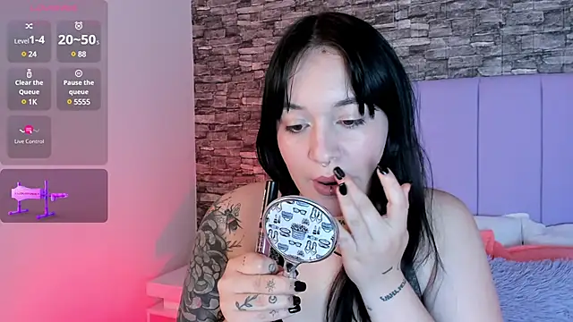 aurora sweet2 online show from January 2, 1:30 pm