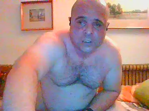 Snapshot of ChristianMouth chatting on February 8, 11:02 pm ChristianMouth online show from February 8, 11:02 pm