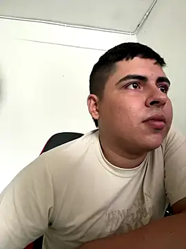 Snapshot of CARKIS-69 chatting on December 1, 4:01 pm CARKIS-69 online show from December 1, 4:01 pm