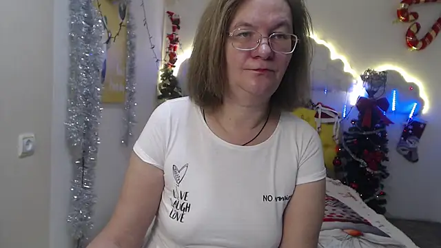 HolyMilfa online show from December 29, 7:28 am