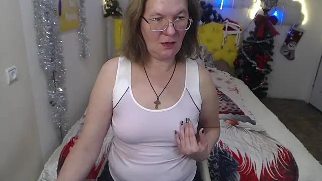 HolyMilfa online show from January 8, 10:59 am