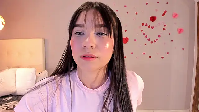 Snapshot of Maia_W10 chatting on March 21, 12:32 pm Maia W10 online show from March 21, 12:32 pm