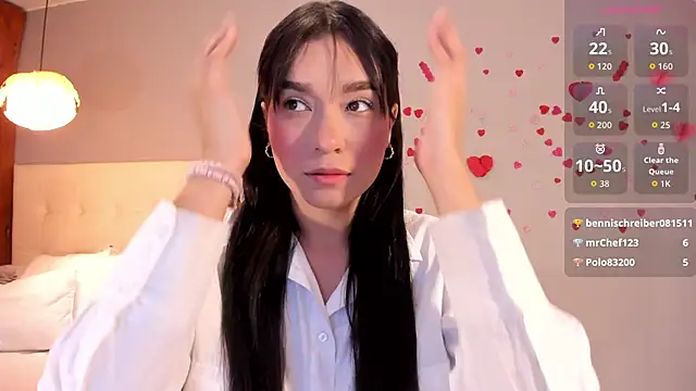 Snapshot of Maia_W10 chatting on March 25, 12:22 pm Maia W10 online show from March 25, 12:22 pm