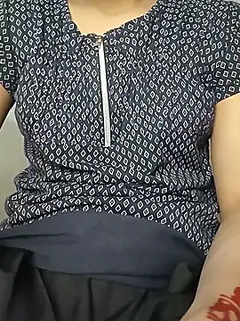 Nadia-2 online show from December 3, 1:43 pm