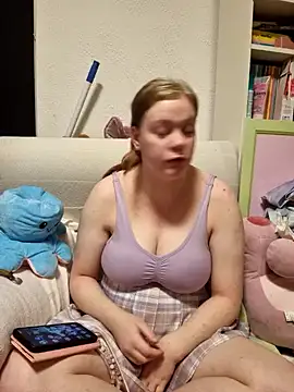 Snapshot of rose_bunny chatting on January 7, 9:57 pm rose bunny online show from January 7, 9:57 pm